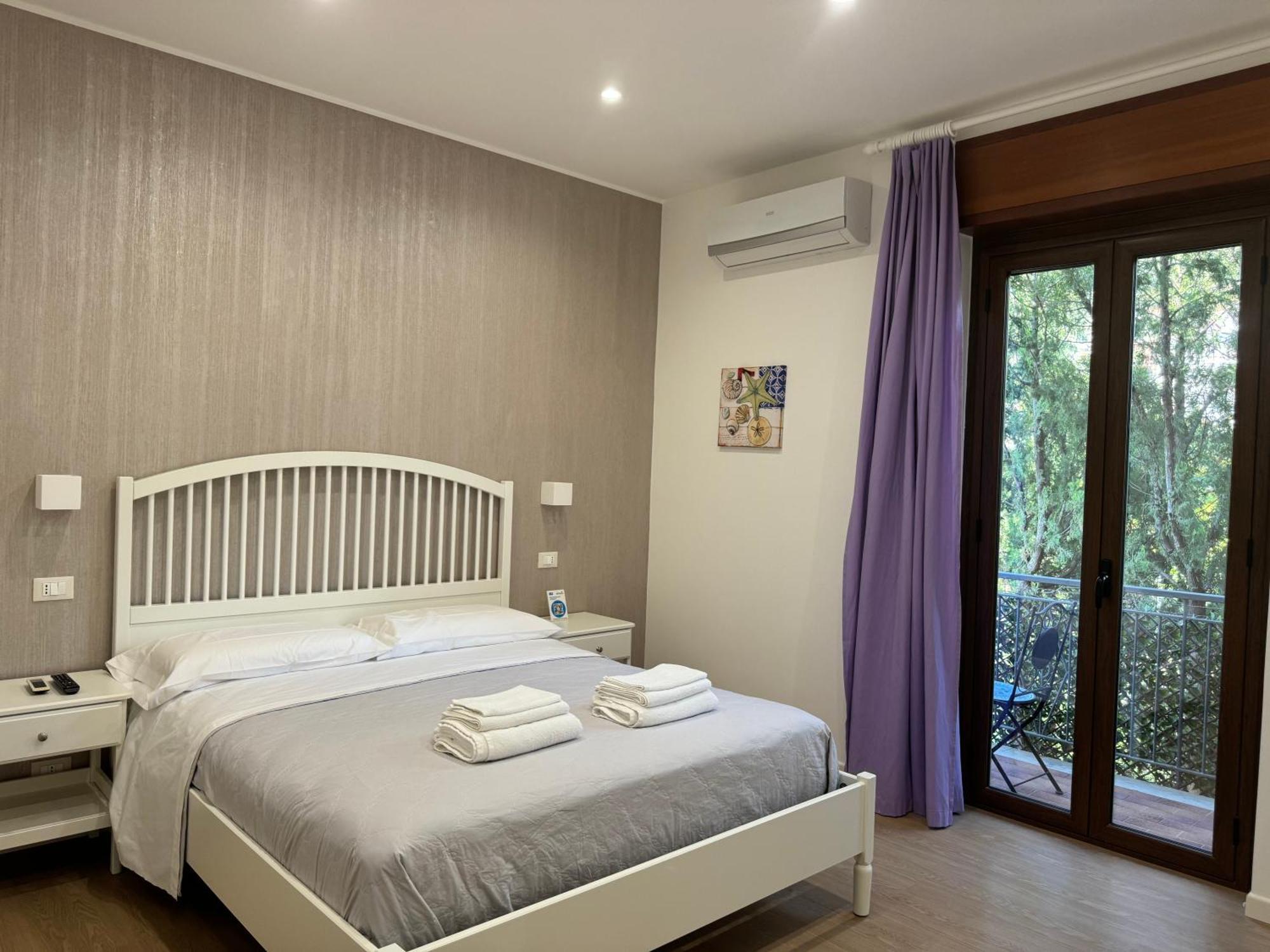 B&B Il Tramonto Capo dʼOrlando Exterior foto